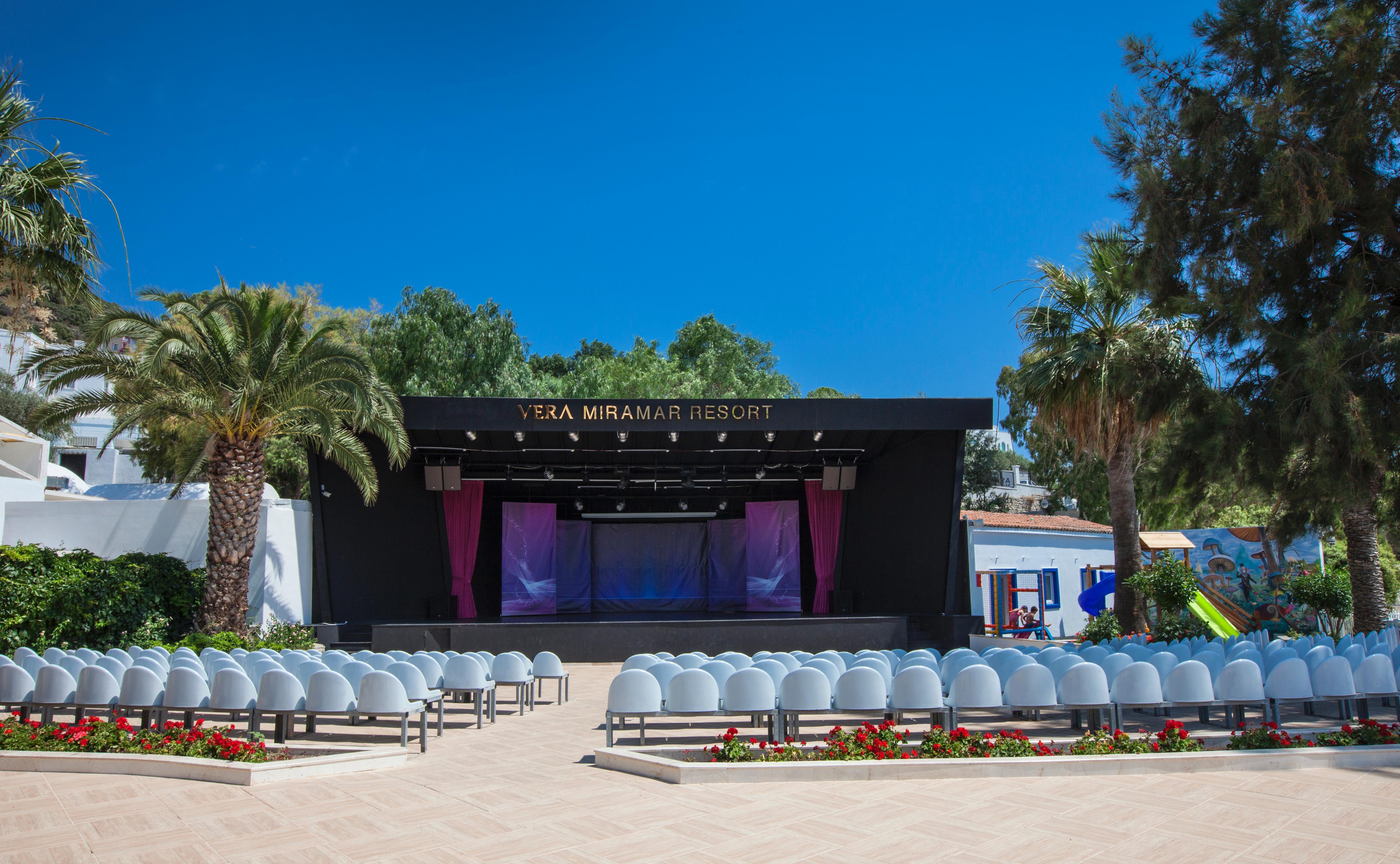 Labranda Tmt בודרום מראה חיצוני תמונה The stage of the theatre