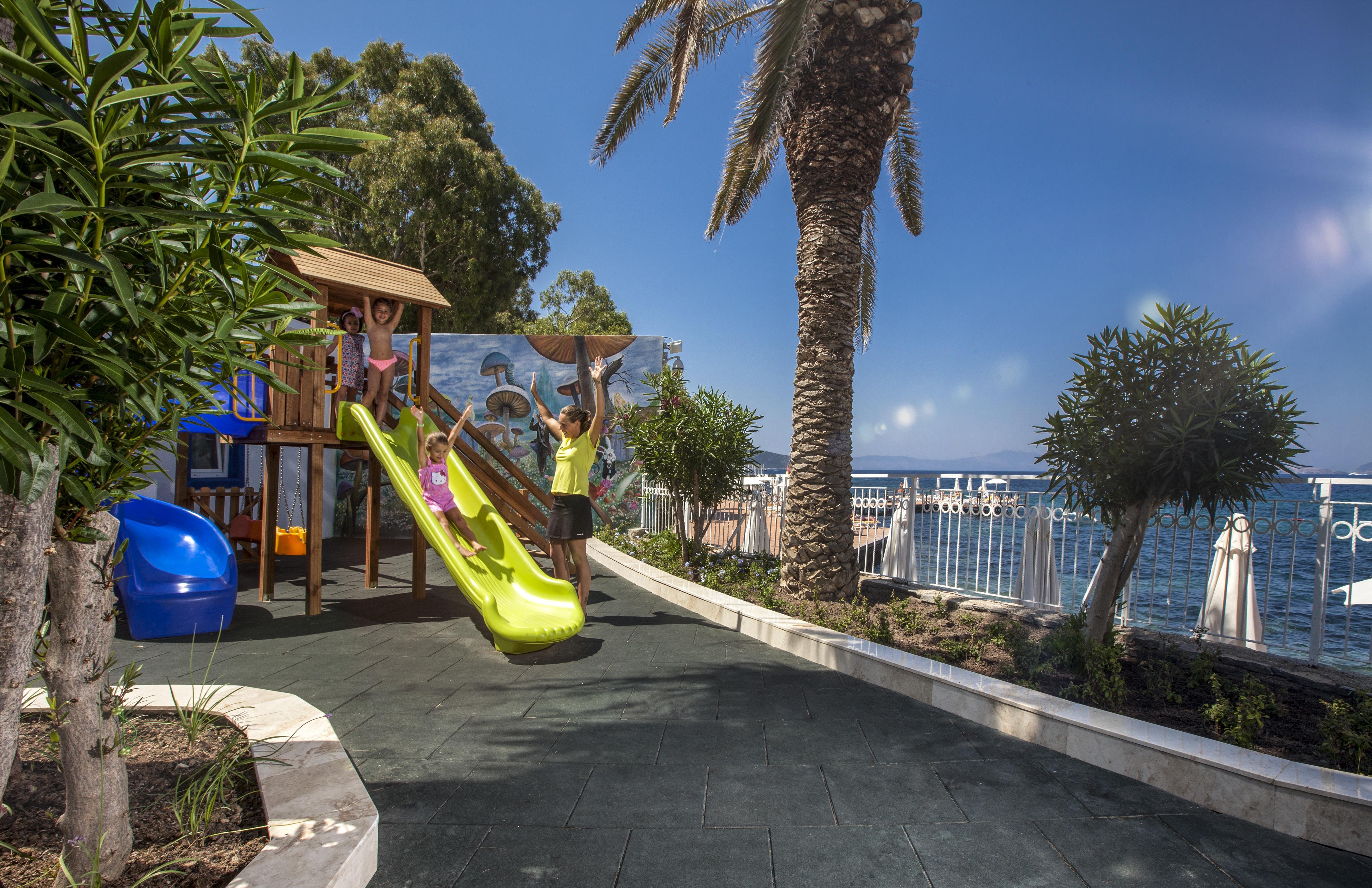 Labranda Tmt בודרום מראה חיצוני תמונה Playground in the resort