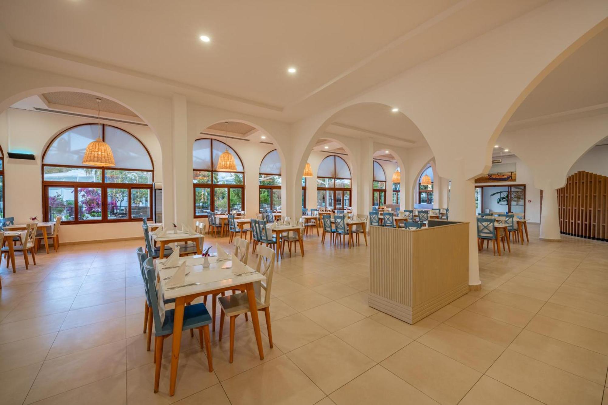 Labranda Tmt בודרום מראה חיצוני תמונה The restaurant at the hotel