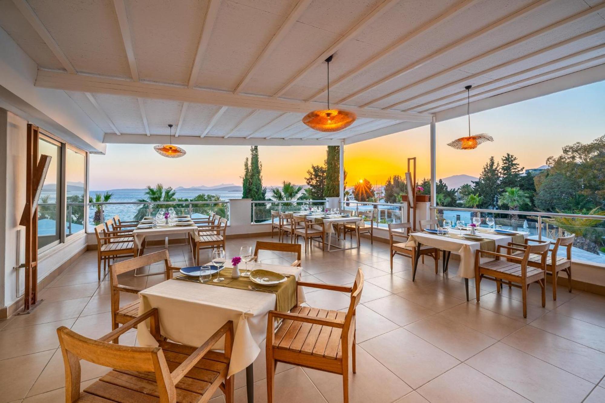 Labranda Tmt בודרום מראה חיצוני תמונה The restaurant at the hotel