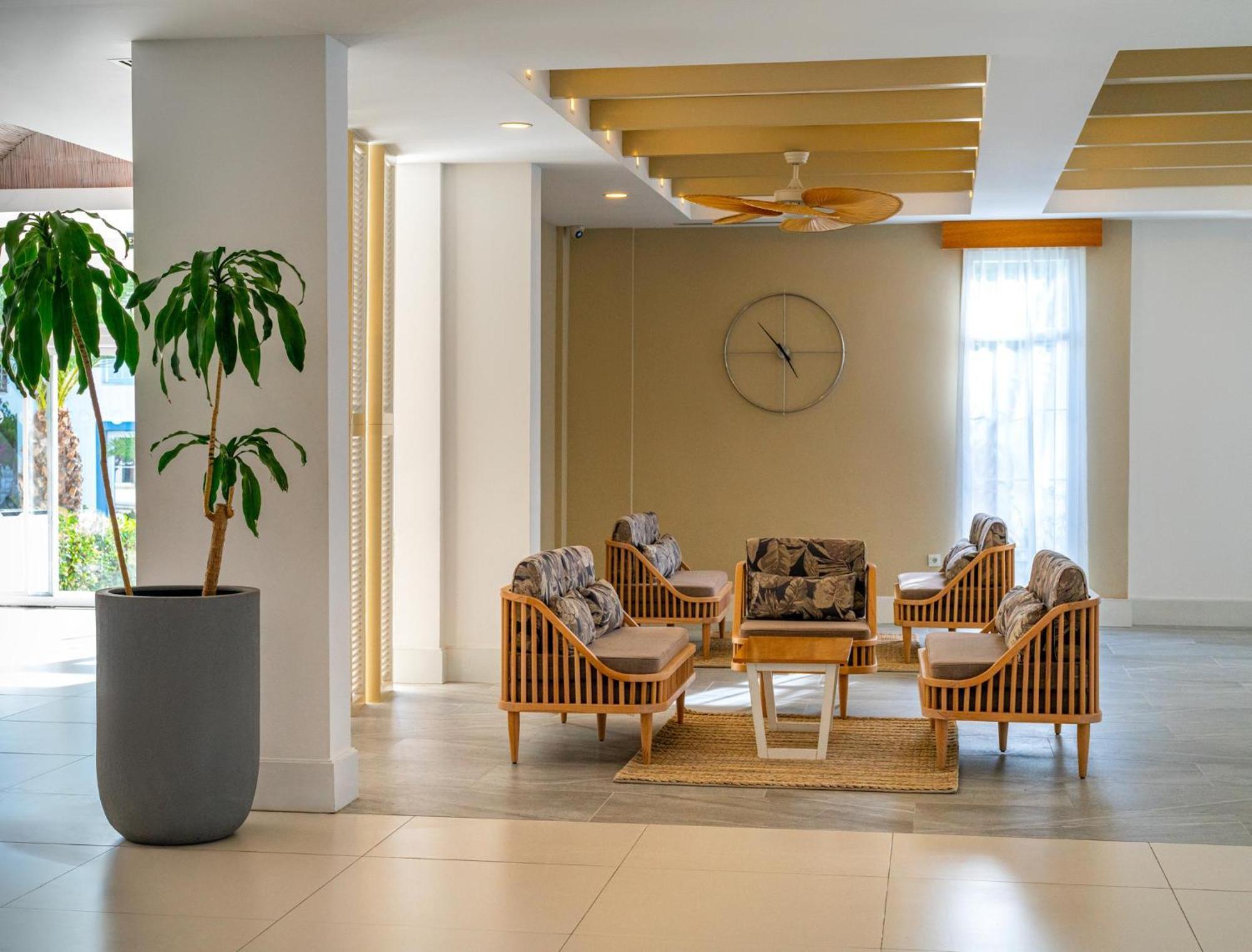 Labranda Tmt בודרום מראה חיצוני תמונה The lobby of the hotel